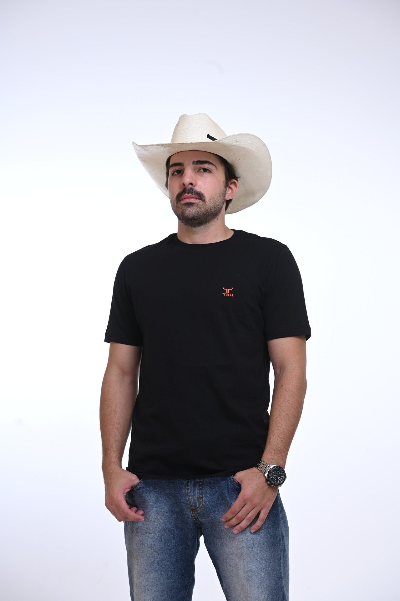 Camiseta Básica Preta